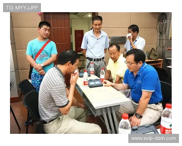 大家乐棋牌带你体验最正宗的线上棋牌娱乐新体验，随时随地享受精彩对战乐趣