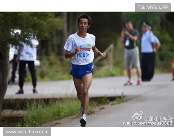 跑得快游戏的最新赛事资讯及精彩比赛回放带你领略高手风采